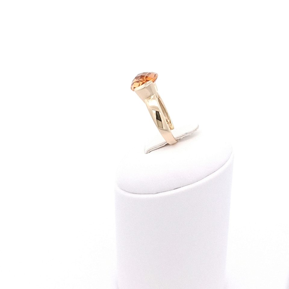 Citrin Gelbgoldring mit Briolett Schliff