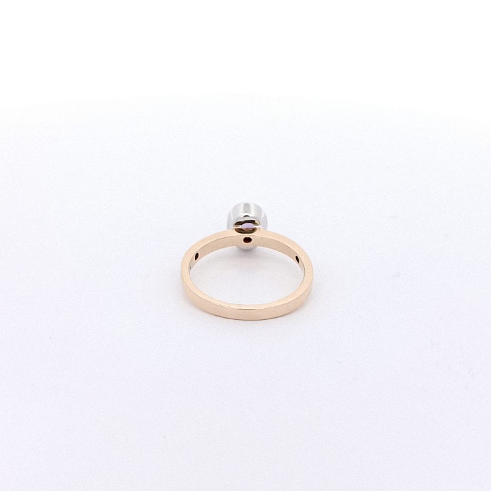 Gelbgoldring mit Weißgold und Amethyst