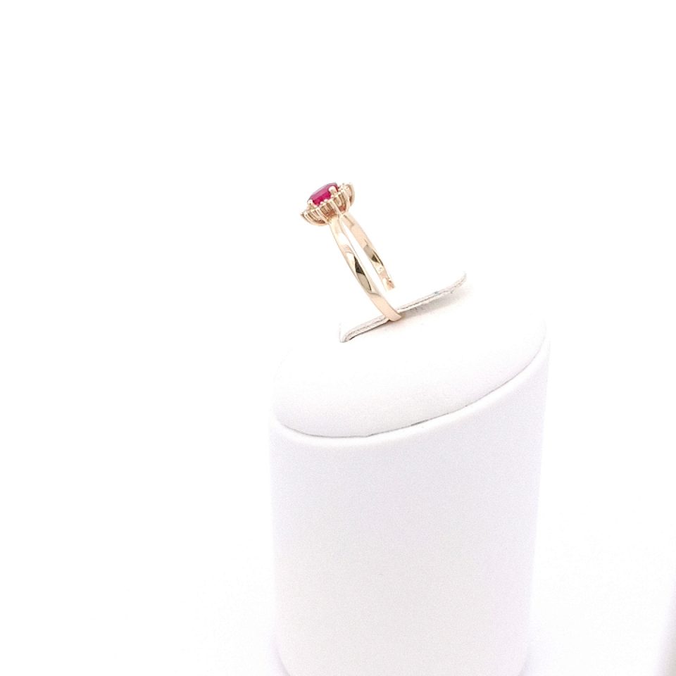 Palido Gelbgoldring mit Rubin und Brillanten