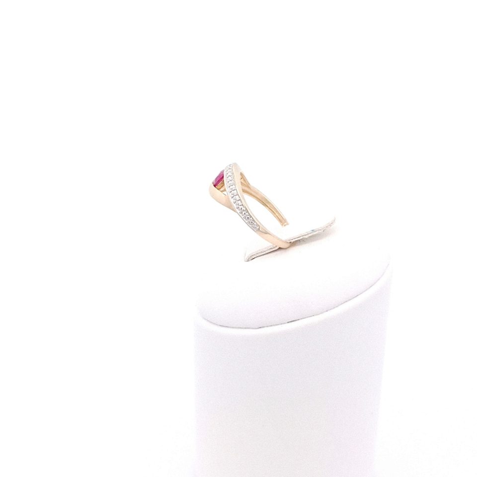 Palido Gelbgoldring mit Rubin und Brillanten