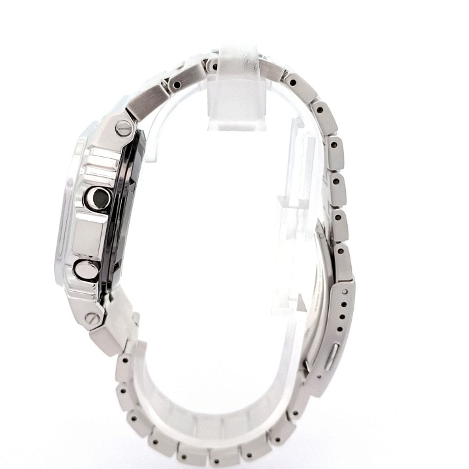 Casio G-SHOCK GMW-B5000D-1CER