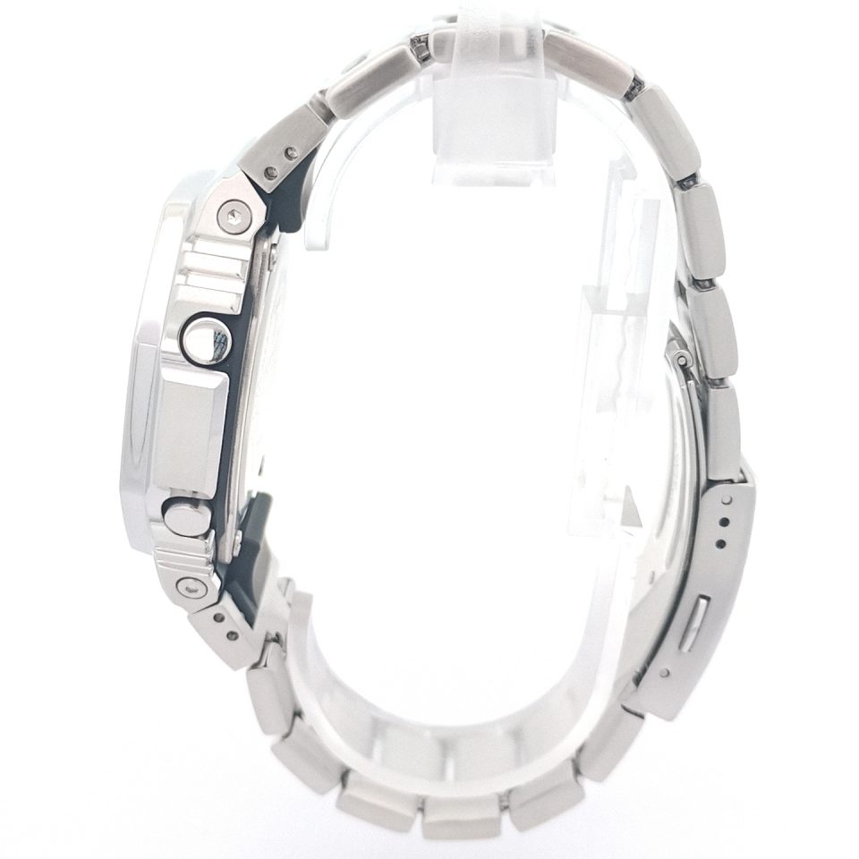 Casio G-SHOCK GM-2110D-3A1ER
