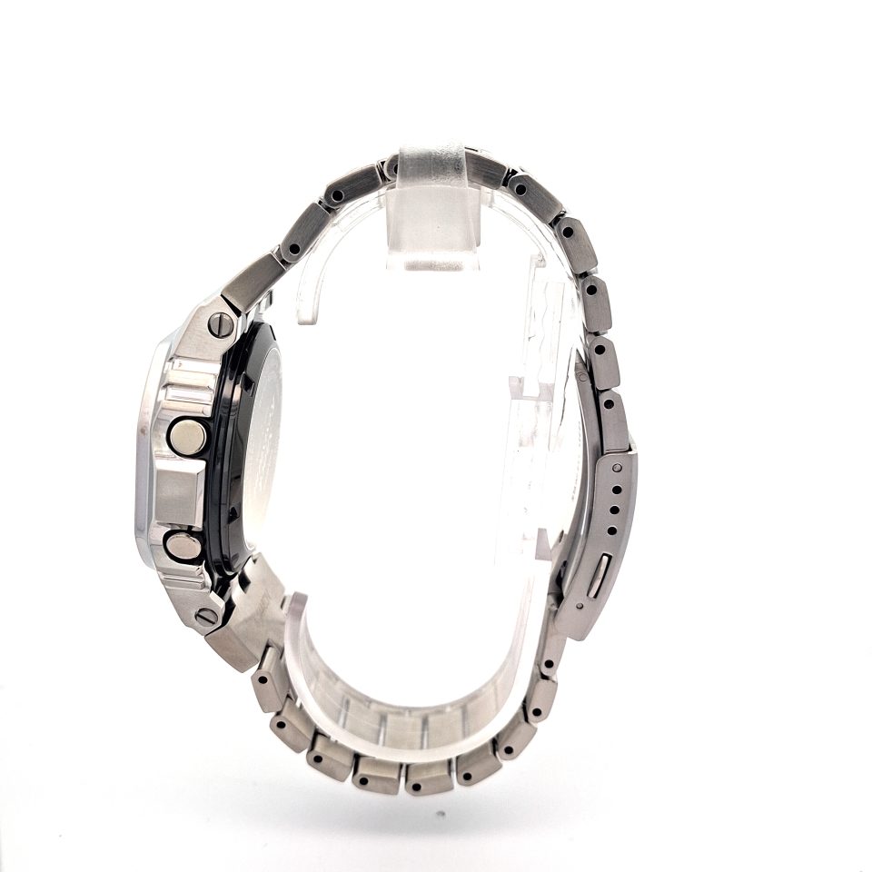 G-Shock GMW-B5000D-1CER